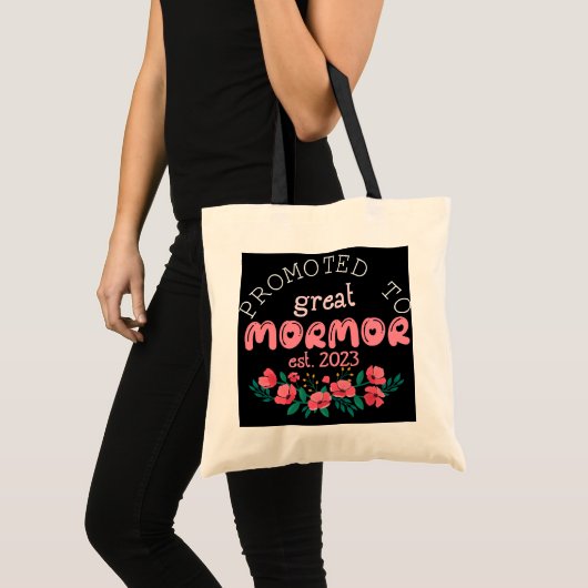 Voor het eerst gepromoot in het Zweeds grootmoeder Tote Bag (Voorkant (product))