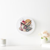 Voor liefhebbers van theekopjes en ijs, Grappig Ronde Klok (Huis)