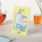 Voorbeeld melkcartoon reclamebord met voetstuk (Insitu)