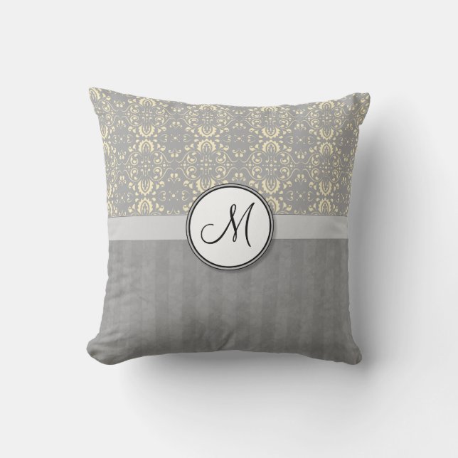 Voorbeeld op zilverdamper en strips met monogram kussen (Voorkant)