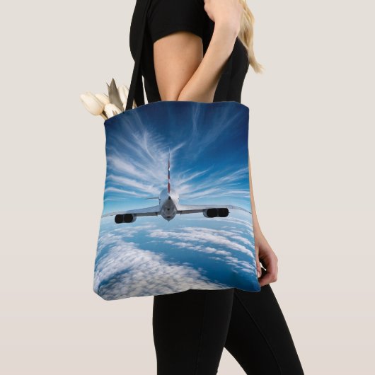 Voorbij de horizon: Concorde van achteren Tote Bag (Dichtbij)