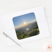 Voorbij de Horizon Vierkante Sticker (Envelop)