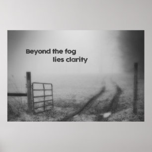 Voorbij de mist is helderheid poster