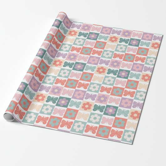 Voorjaar geruite bloem vlinder custom monogram cadeaupapier (Uitgerold)
