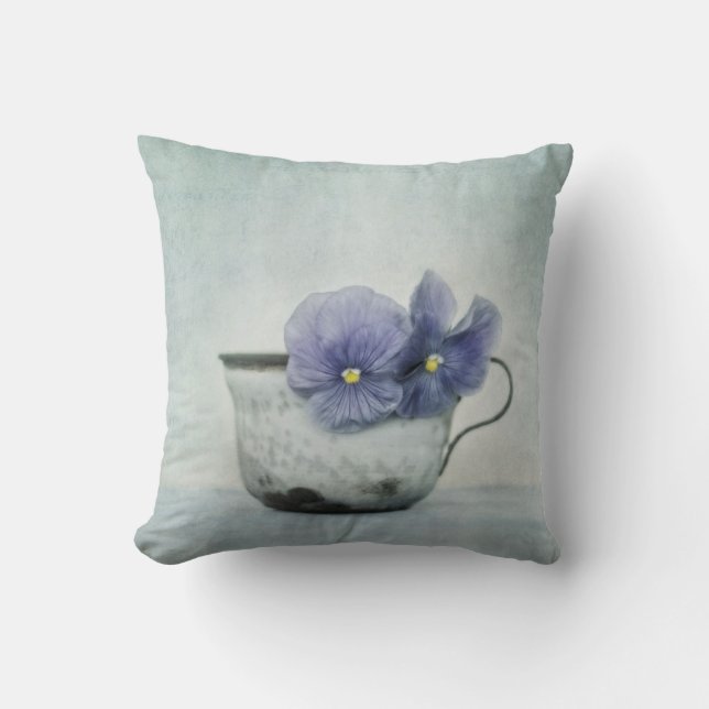 Voorjaarsblauw met een geelvlek (Pansy Pillow) Kussen (Voorkant)