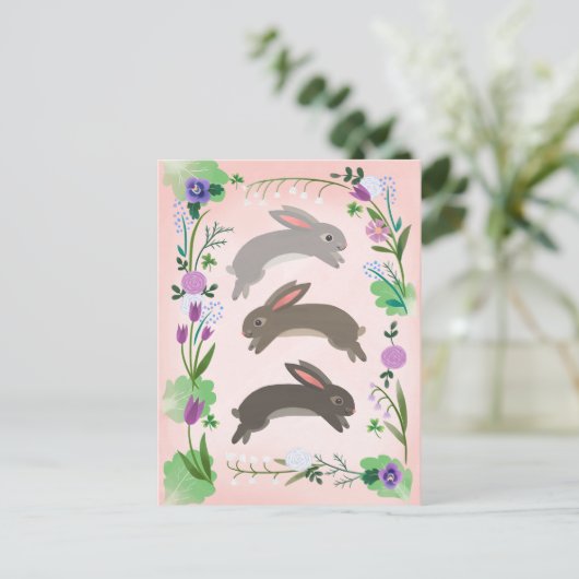 Voorjaarsbloemen en springende konijnen | briefkaart (Staand voorkant)