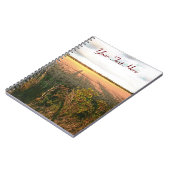 voorjaarslandschapsvelden foto-kunst op het platte notitieboek (Linkerzijde)