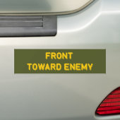 VOORKANT RICHTING VIJAND BUMPERSTICKER (Op auto)