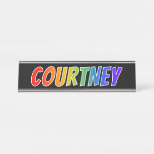 Voornaam "COURTNEY": Fun Rainbow-kleuren Bureau Naambordje