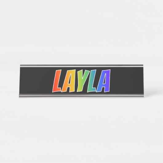 Voornaam "LAYLA": Fun Rainbow Coloring Bureau Naambordje (Voorkant)