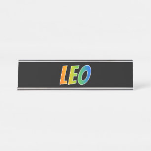 Voornaam "LEO": Regenboogkleuren Bureau Naambordje