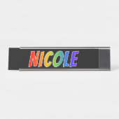 Voornaam "NICOLE": Fun Rainbow-kleuren Bureau Naambordje (Voorkant)
