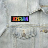 Voornaam "REGINA": Fun Rainbow-kleuren Naamplaatje (In situ)