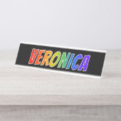 Voornaam "VERONICA": vun regenboogkleuren Bureau Naambordje (Voorkant)