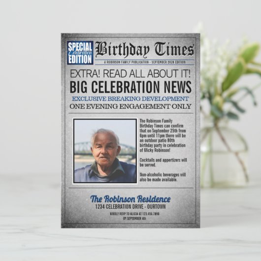 Voorpagina Krant Verjaardagsfeest Uitnodiging (Staand voorkant)