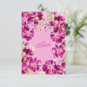 Voorraad roze bloemenbruiloft details met QR code Informatiekaartje (Staand voorkant)