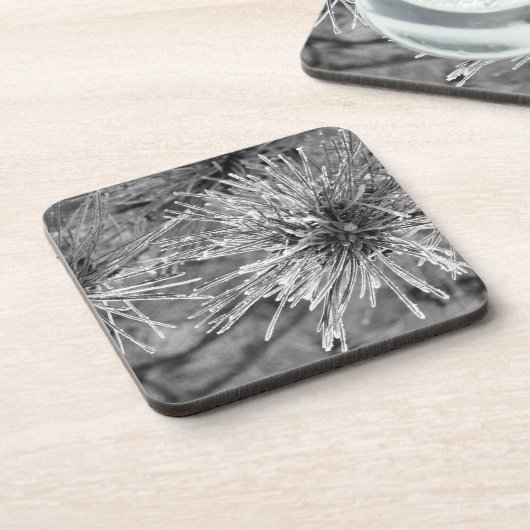 Voorste bedekte naalden in zwart-wit bier onderzetter (Linkerzijde)