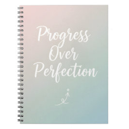 Vooruitgang Boven Perfectie – Minimaal Motivatiebo Notitieboek