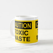 Voorzichtig giftig afval koffiemok (Voorkant links)