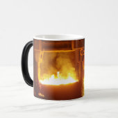 Voorzichtigheid: Heet! Magische Mok (Voorkant links)