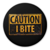 VOORZICHTIGHEID - I BITE rustmetaalwaarschuwingsbo Keramische Knop (Voorkant)