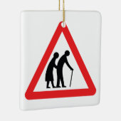 VOORZICHTIGHEID Ouderen - verkeersborden in het Ve Keramisch Ornament (Rechts)