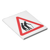 VOORZICHTIGHEID Ouderen - verkeersborden in het Ve Notitieblok (Schuin)