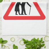 VOORZICHTIGHEID Ouderen - verkeersborden in het Ve Theedoek (Gevouwen)