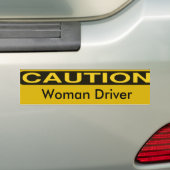 Voorzichtigheid: vrouwelijke chauffeur bumpersticker (Op auto)