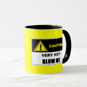 VOORZIENING: ZEER HOT Blow ME Mok (Voorkant rechts)