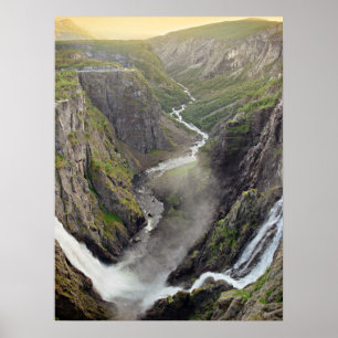 Voringsfossen-waterval in Noorwegen poster