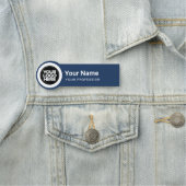 Vormde Pin Name Tag Business Logo van werknemer (In situ)
