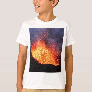 Vorming van hete lava-uitbarstingen van de krater t-shirt