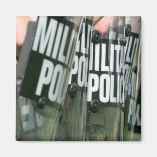 vorming van oproerbeheersing magneet