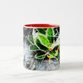 Vorst bedekt Holly voor Kerstmis Tweekleurige Koffiemok (Center)