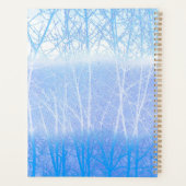 Vorstige Nevelige Bomen Babyblauw Planner (Achterkant)