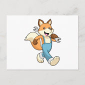 Vos als monteur met sleutel briefkaart (Voorkant)