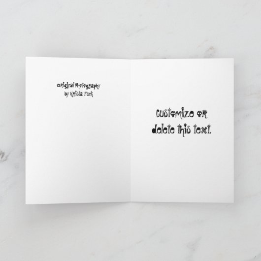 Vos in het Gras; Gelukkige Verjaardag Kaart (Binnen)