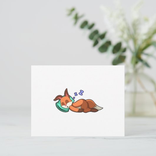 Vos slaapt met kussen briefkaart (Staand voorkant)