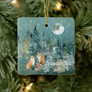 Vosfamilie in bos volle maan sneeuwval aquarel keramisch ornament