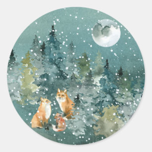 Vosfamilie in bos volle maan sneeuwval ronde sticker