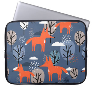Vossen en bomen, met de hand getrokken achtergrond laptop sleeve