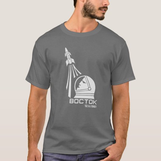 Vostok First Man in Space Dark T-shirt (Voorkant)