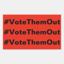 #VoteThemOut witte tekst op rood politiek
