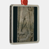 Votive stela metalen ornament (Rechts)