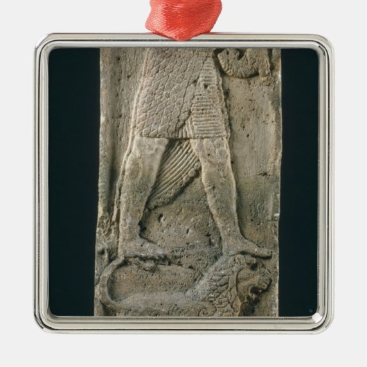 Votive stela metalen ornament (Voorkant)