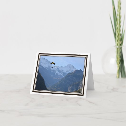 Vouwend Wenskaart – Parasailing in Zwitserland Kaart (Voorkant)
