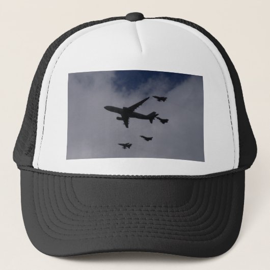 Voyager en Typhoons Trucker Pet (Voorkant)