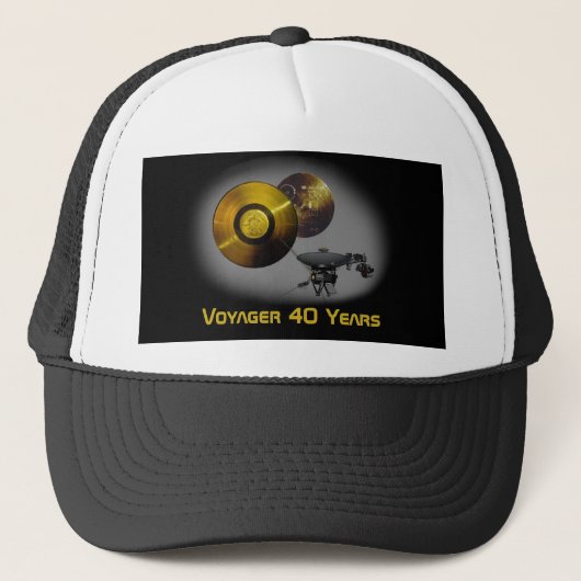 Voyager Spacecraft en Golden Record op 40 Trucker Pet (Voorkant)