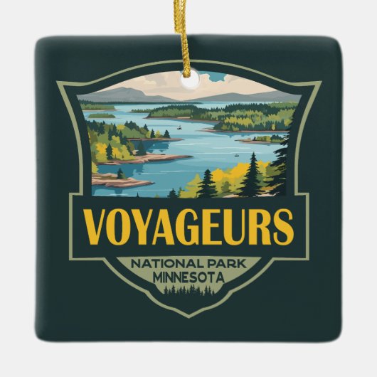 Voyageurs National Park Illustratie Retro Badge Keramisch Ornament (Voorkant)
